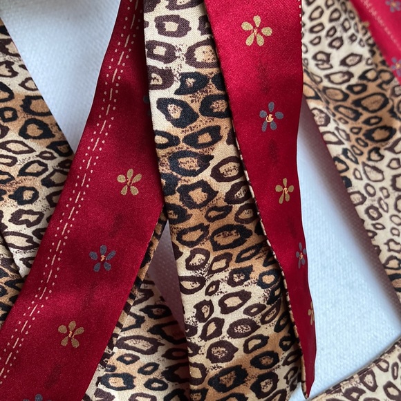 Vintage 100% Silk August Silk Robe/Slip Set NWT - Picture 9 of 10